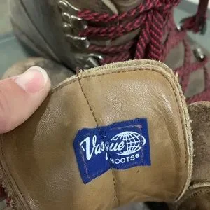 Vasque | Shoes | 2 Off Summer Sale Vintage Vasque Hiking  display picture 3
